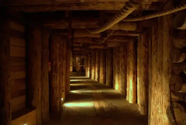Jak dojechać do Wieliczki z Krakowa? Gdzie leży i co warto zobaczyć?