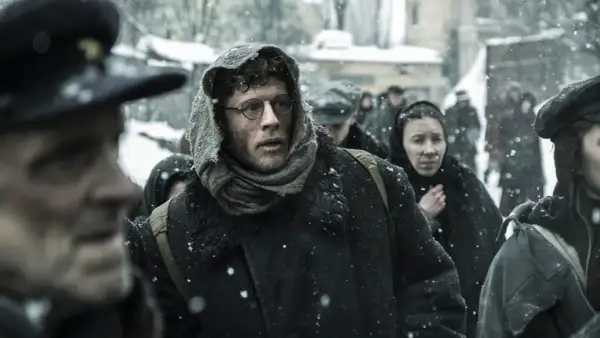 Obsada filmu Obywatel Jones: Poznaj aktorów z thrillera Holland