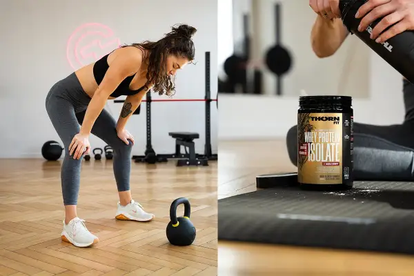 Kobieta po treningu crossfit odpoczywa obok odżywki białkowej. Jakie odżywki na crossfit są najlepsze?