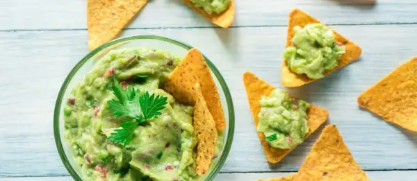 Guacamole: Jak przechowywać, by było zielone i świeże na dłużej?