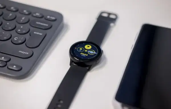 Jak zwiększyć zasięg Bluetooth w smartwatch – uniknij problemów z łącznością