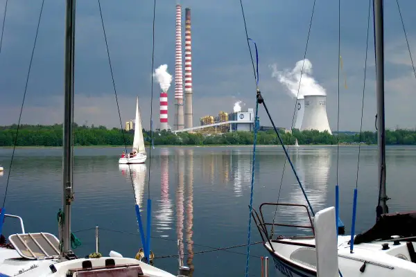 Zbiornik Rybnicki: Elektrownia, rekordowe ryby i pływająca fotowoltaika