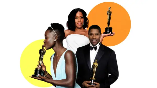Lupita Nyong'o besa su Oscar, Regina King sonríe y Denzel Washington posa con el suyo. Tres actores negros famosos celebrando sus triunfos.