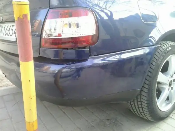 Jak zdjąć zderzak audi a4 b5 i uniknąć problemów z demontażem
