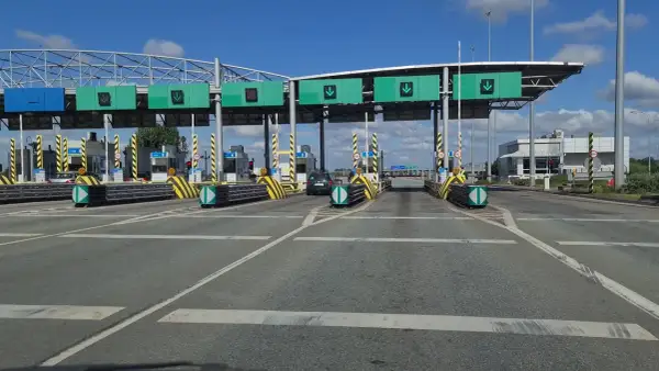 Ile kosztuje autostrada z Warszawy do Poznania? Ceny i szczegóły opłat