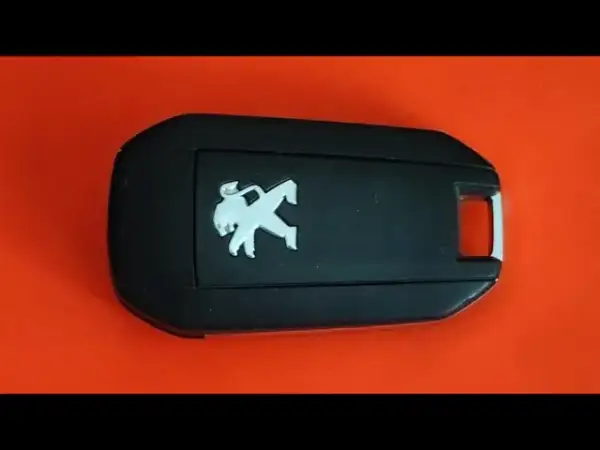 Jak skutecznie wymienić baterię w Peugeot 508 - krok po kroku