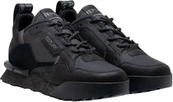 Scarpe Replay uomo nere, in pelle e tessuto tecnico, con suola spessa e dettagli a contrasto. Perfette per un look casual e moderno.