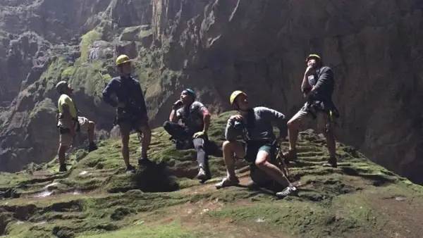 Sótano de las Golondrinas: Guía completa para tu aventura extrema