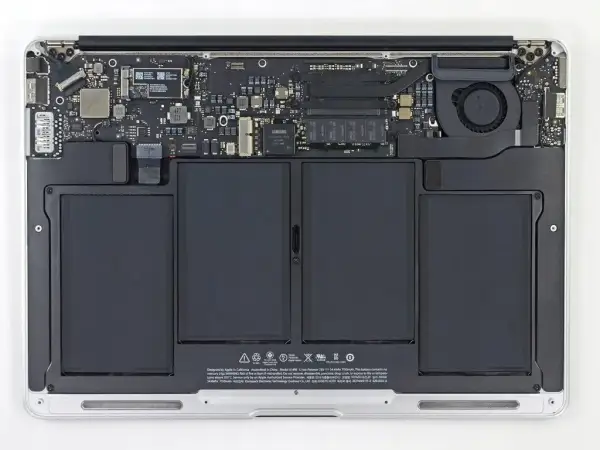 Pojemność baterii w MacBook Air 13 – co musisz wiedzieć, aby uniknąć problemów