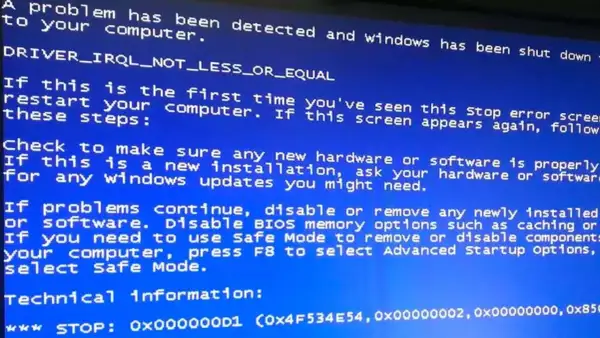 Niebieski ekran śmierci Windows z błędem DRIVER_IRQL_NOT_LESS_OR_EQUAL. Komputer wymaga restartu.