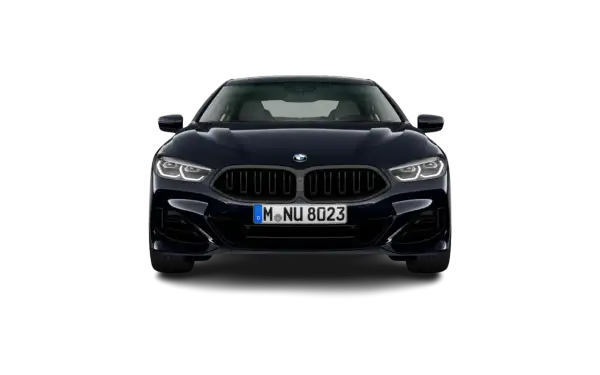 Ciemnogranatowe BMW 840i z charakterystyczną atrapą chłodnicy i ostrymi światłami LED, prezentowane na czarnym tle.