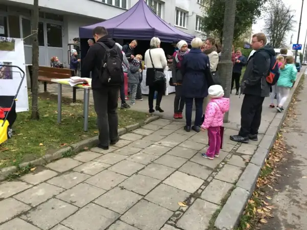 Jak dojechać na osiedle złotej jesieni w Krakowie - łatwe trasy i wskazówki