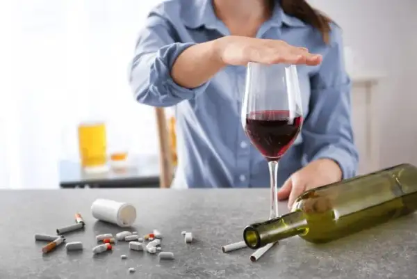 Czy można pić alkohol przy antydepresantach? Ryzyko i skutki uboczne