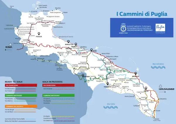 La Via Francigena in Puglia si estende per centinaia di chilometri, collegando borghi storici e paesaggi mozzafiato.