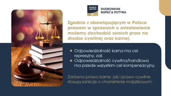 Prawo cywilne i karne chronią przed zniesławieniem. Waga i młotek sędziowski symbolizują sprawiedliwość i dochodzenie praw.