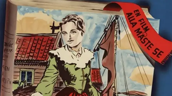 En film om Emilie Flygare-Carléns liv. En ung kvinna i grön klänning står framför ett hus och en båt.