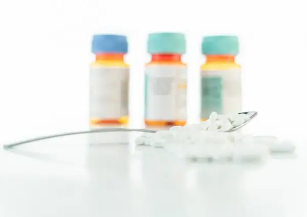 Typy konstytucyjne w homeopatii: jak wybrać odpowiednie leki?