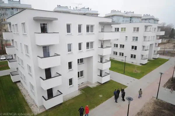 Mieszkanie socjalne po eksmisji: Czas oczekiwania i Twoje prawa