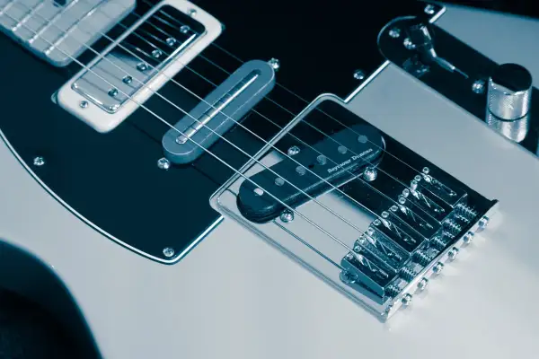 Przetwornik gitarowy DIY: Stwórz unikalne brzmienie krok po kroku