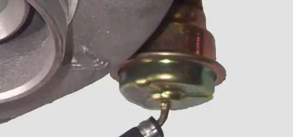 Zawór wastegate objawy uszkodzenia – jak uniknąć kosztownych napraw