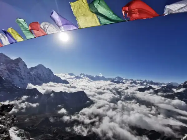Nepal kiedy jechać: najlepszy czas na podróż i trekking w Himalajach