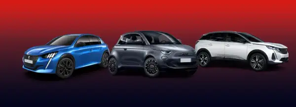Trois voitures : une Peugeot 208 bleue, une Fiat 500 grise et un SUV blanc, représentant des voitures thermiques modernes.