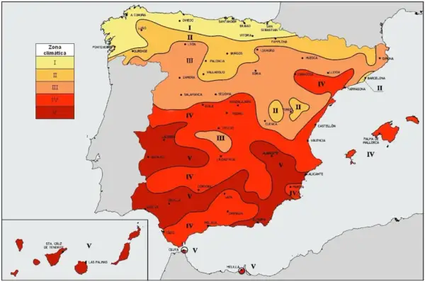 Mapa de España con zonas climáticas y su relación con las horas equivalentes fotovoltaica. Las zonas I a V indican la radiación solar.