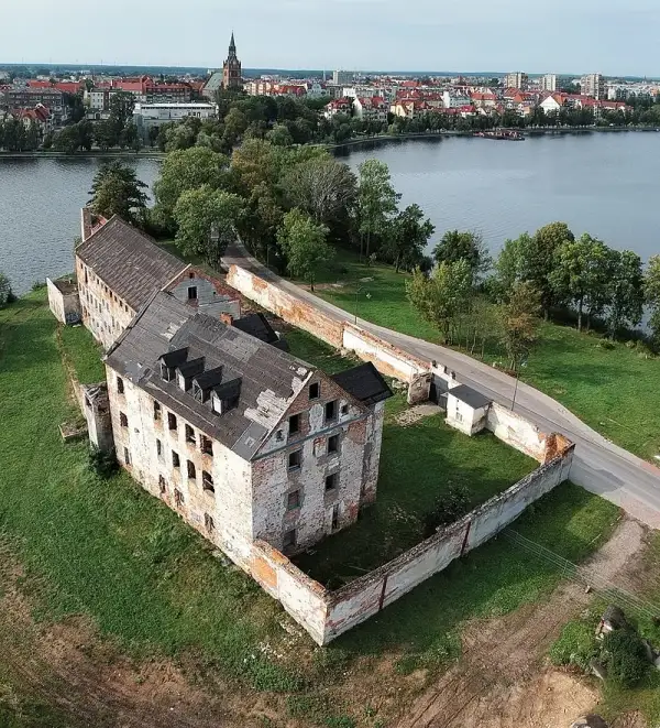 Zamek krzyżacki w Ełku: fascynująca historia i tajemnice zabytku