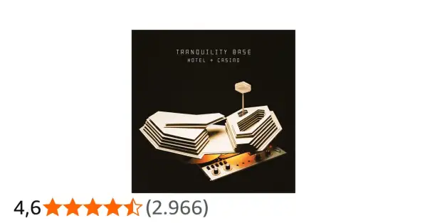 Copertina dell'album Tranquility Base Hotel & Casino, con un modello futuristico di edificio e un pannello di controllo.
