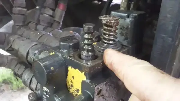 Jak podłączyć rozdzielacz hydrauliczny krok po kroku: Praktyczna instrukcja
