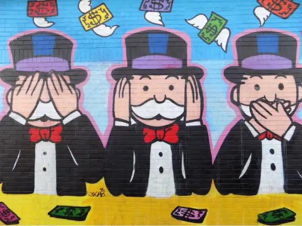 Ile pieniędzy w Monopoly Polska: Zaskakujące różnice w edycji!