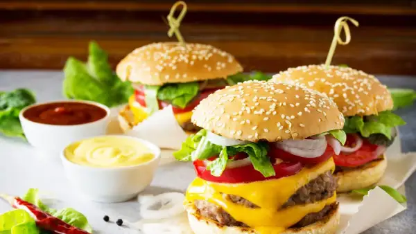 Panini Hamburger Perfetti: Ricetta Soffice e Veloce Fatta in Casa