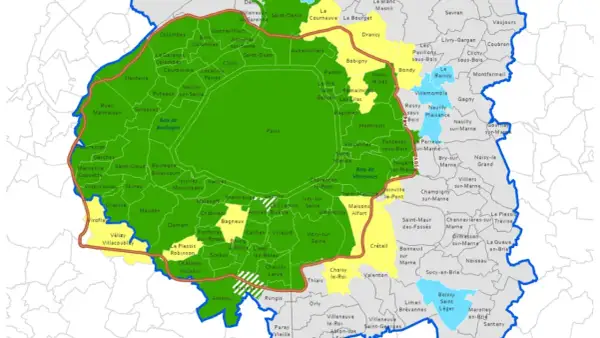 Carte des zones de circulation différenciée, similaire au crit'air Marseille, avec Paris et sa banlieue délimitées par des couleurs.