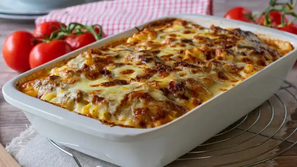 Zapiekanka na szybko: 3 przepisy gotowe w 15 minut!