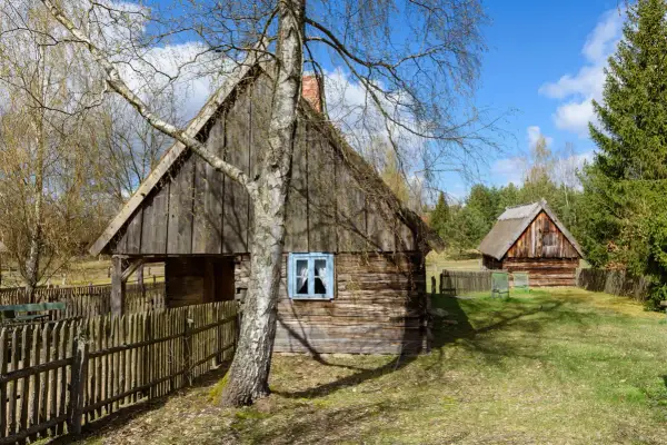 Wdzydze Kiszewskie: Najstarszy Skansen w Polsce co musisz wiedzieć?