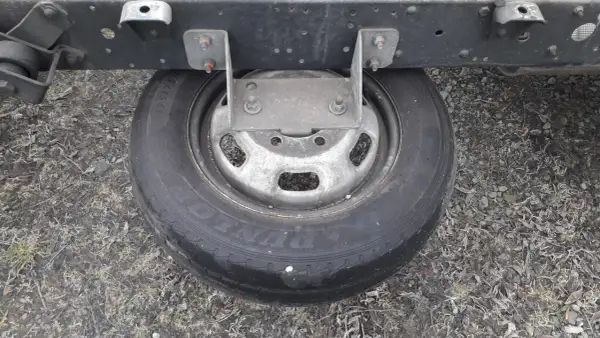 Iveco Daily: Koło zapasowe - zdjemij je, nawet gdy mechanizm rdzewieje