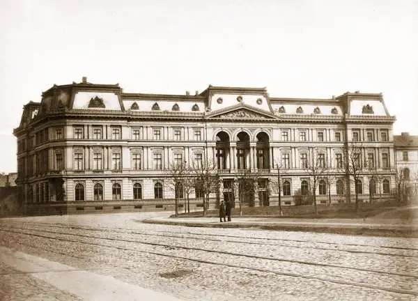 Pałac Kronenberga - zapomniana perła warszawskiej architektury XIX wieku