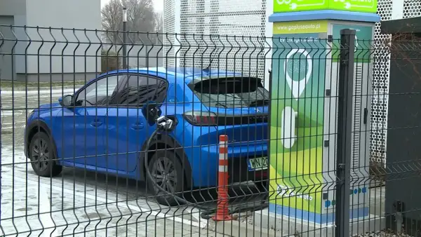 Ile waży samochód elektryczny? Porównanie z samochodami spalinowymi