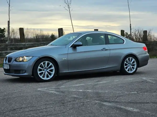 E92 BMW 335i - mocne osiągi, tuning i dostępność używanych modeli
