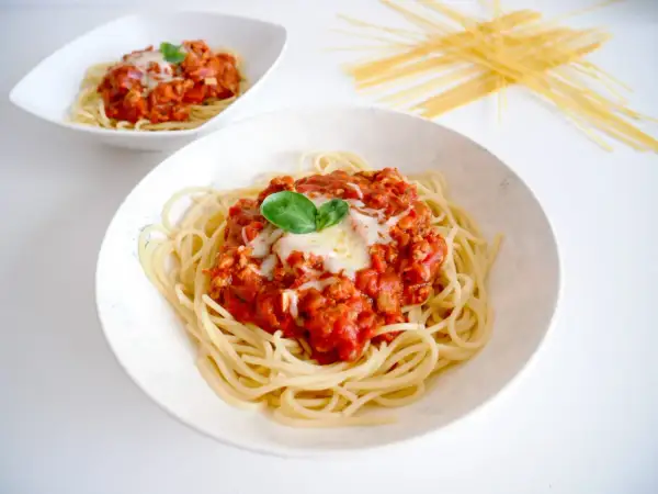 Czy spaghetti jest zdrowe? Odkryj, jak jeść je bez wyrzutów sumienia