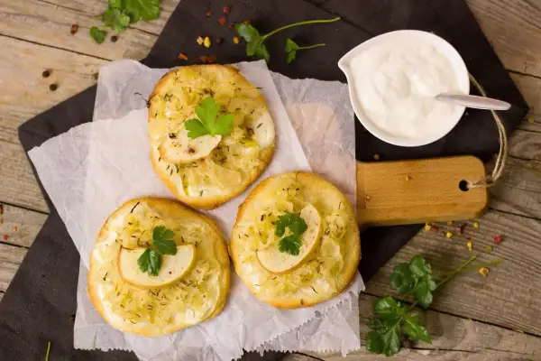 Ile kcal ma domowa pizza? Sprawdź, jak zmniejszyć kalorie!