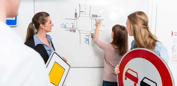 Ile trwa kurs prawa jazdy? Czas trwania różnych kategorii licencji