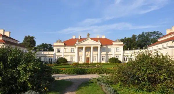 Najpiękniejsze pałace w Wielkopolsce: 6 zabytkowych rezydencji do zwiedzania
