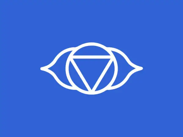 Símbolo blanco del ajna chakra, el tercer ojo, sobre fondo azul.