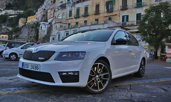 Skoda Octavia 3 - który silnik benzynowy zapewnia najlepsze osiągi?