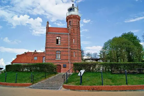 Ustka co zwiedzić: Odkryj najpiękniejsze atrakcje i miejsca