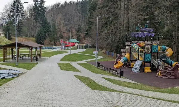 Atrakcje w Iwoniczu Zdroju, które zaskoczą każdego turystę