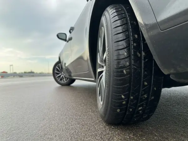 Ile wytrzymują opony? Sprawdź, co wpływa na ich trwałość