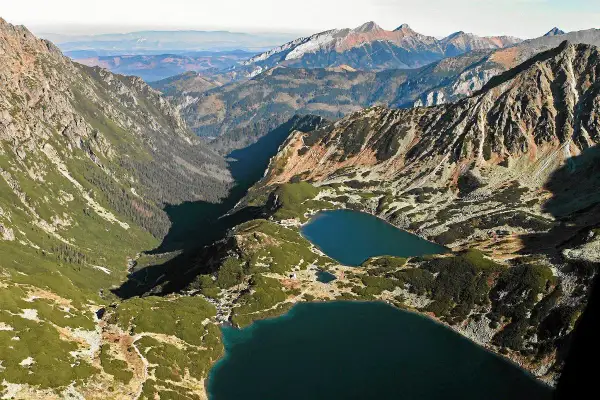 Ile się idzie do Doliny Pięciu Stawów - praktyczny czas przejścia szlakiem