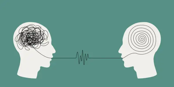 Testa con pensieri aggrovigliati e un'altra con spirali, collegate da un'onda sonora. Forse la psicoterapia non funziona per tutti.